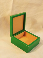 green-box-open